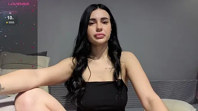 Mary  foxy online show from November 12, 2025, 9:07 pm