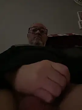 Snapshot of naughtygrandad1 chatting on February 4, 2026, 7:14 am naughtygrandad1 online show from February 4, 2026, 7:14 am