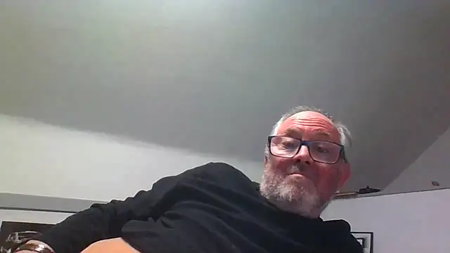 Snapshot of naughtygrandad1 chatting on February 22, 2026, 7:37 pm naughtygrandad1 online show from February 22, 2026, 7:37 pm