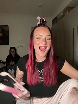 OliviaaFischer online show from March 10, 2026, 6:01 pm