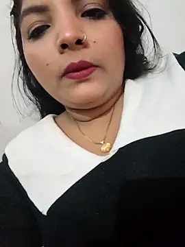 Snapshot of Komal-stream chatting on September 18, 2025, 4:10 pm Komal-stream online show from September 18, 2025, 4:10 pm