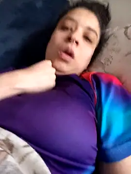 Snapshot of miss_carmila1 chatting on October 24, 2025, 3:33 pm miss carmila1 online show from October 24, 2025, 3:33 pm