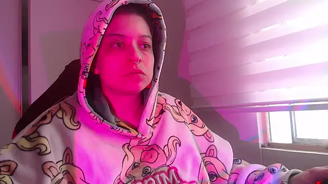 Snapshot of miss_carmila1 chatting on October 26, 2025, 10:10 pm miss carmila1 online show from October 26, 2025, 10:10 pm