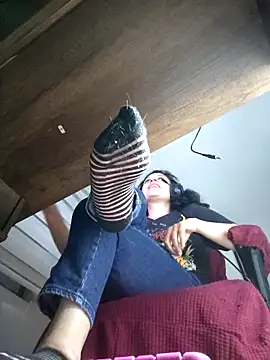 Snapshot of miss_carmila1 chatting on November 19, 2025, 11:38 pm miss carmila1 online show from November 19, 2025, 11:38 pm