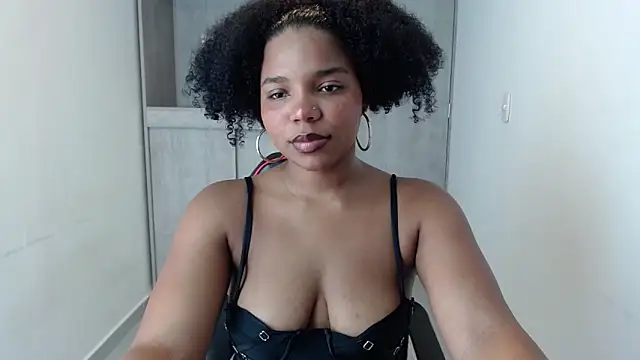 Snapshot of Chanell_mina chatting on September 10, 2025, 3:05 am Chanell mina online show from September 10, 2025, 3:05 am