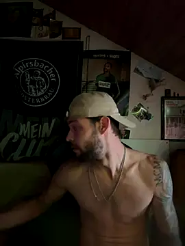Snapshot of Mexxwell69 chatting on September 11, 2025, 11:16 pm Mexxwell69 online show from September 11, 2025, 11:16 pm