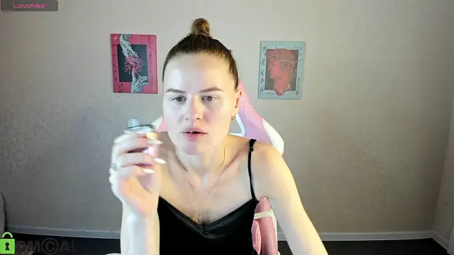 Wanda Gomez online show from September 23, 2025, 2:57 pm