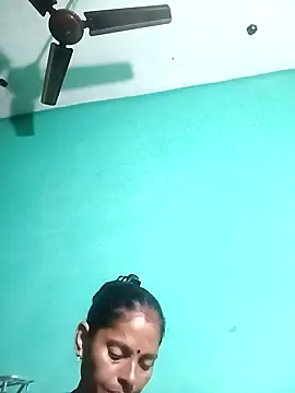 Suhana pandit online show from September 26, 2025, 10:16 pm