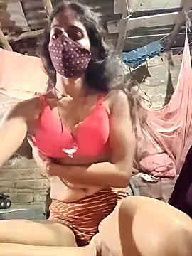 priyastrip314 online show from October 31, 2025, 4:03 pm