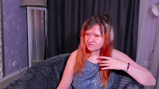 Nora lovvvv online show from September 10, 2025, 10:03 am