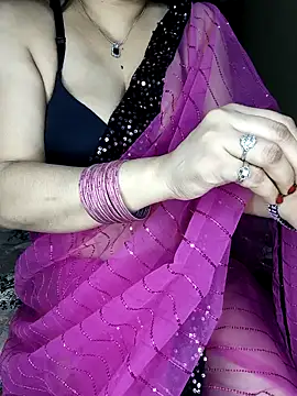 Snapshot of PRIYA_22 chatting on September 12, 2025, 6:29 pm PRIYA 22 online show from September 12, 2025, 6:29 pm