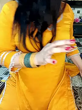 Snapshot of PRIYA_22 chatting on May 24, 2026, 9:09 am PRIYA 22 online show from May 24, 2026, 9:09 am