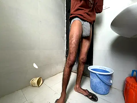 Snapshot of monster_fuck chatting on November 2, 2025, 5:34 am monster fuck online show from November 2, 2025, 5:34 am