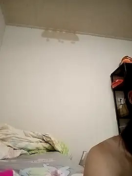 candy00009 online show from September 11, 2025, 9:31 am