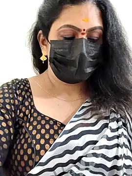 Sweetie swetha37 online show from December 13, 2025, 8:04 pm