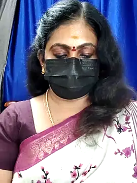 Snapshot of Sweetie_swetha37 chatting on November 9, 2025, 8:02 pm Sweetie swetha37 online show from November 9, 2025, 8:02 pm