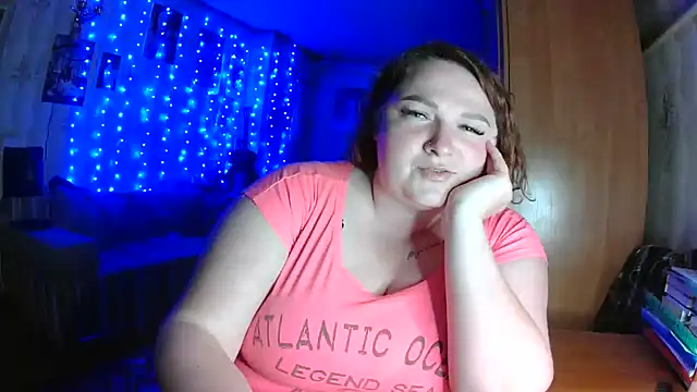 Snapshot of AngelQSky chatting on June 14, 2026, 8:32 pm AngelQSky online show from June 14, 2026, 8:32 pm