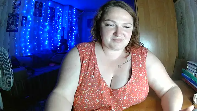 Snapshot of AngelQSky chatting on June 21, 2026, 10:04 pm AngelQSky online show from June 21, 2026, 10:04 pm