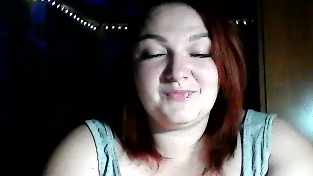 AngelQSky online show from December 3, 2025, 5:01 pm