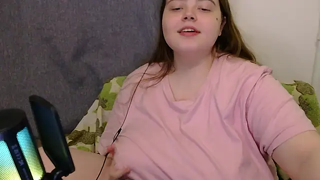 Snapshot of brattyprincessemma chatting on November 8, 2025, 7:06 pm brattyprincessemma online show from November 8, 2025, 7:06 pm