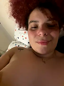 Enyagleam  online show from September 23, 2025, 2:40 am