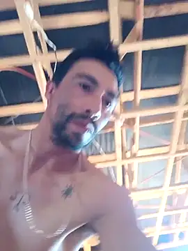 lakiste69-35 online show from February 17, 2026, 4:26 pm