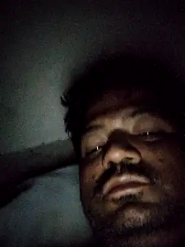 desilundladka online show from April 11, 2026, 6:33 pm