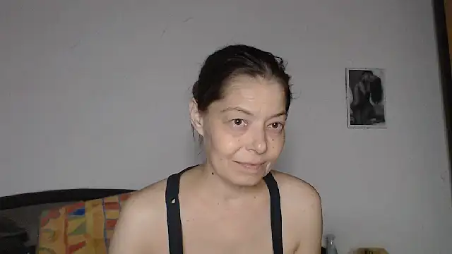 Snapshot of SexySarah177 chatting on October 29, 2025, 9:47 pm SexySarah177 online show from October 29, 2025, 9:47 pm