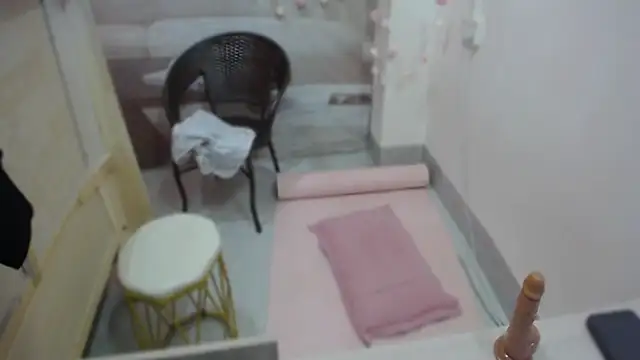 KateCondon online show from April 3, 2026, 1:23 am