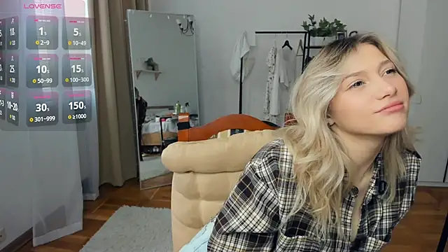 Snapshot of FaaBinaa chatting on February 11, 2026, 7:52 am FaaBinaa online show from February 11, 2026, 7:52 am