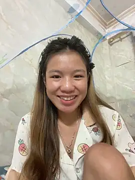 QueenLink online show from September 9, 2025, 9:30 am