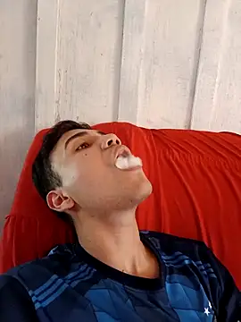 Snapshot of novinho_safado__ chatting on October 10, 2025, 5:14 pm novinho safado online show from October 10, 2025, 5:14 pm