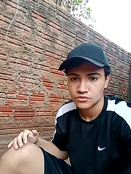 Snapshot of novinho_safado__ chatting on February 20, 2026, 8:00 pm novinho safado online show from February 20, 2026, 8:00 pm