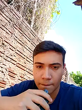 Snapshot of novinho_safado__ chatting on September 17, 2025, 4:09 pm novinho safado online show from September 17, 2025, 4:09 pm