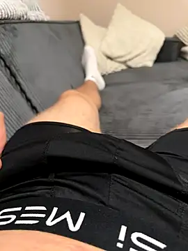 therussiancoc online show from October 5, 2025, 10:22 pm