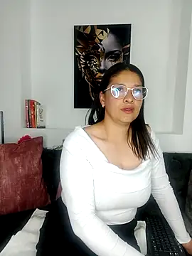 Snapshot of Alana_steel_1 chatting on September 25, 2025, 7:31 pm Alana steel 1 online show from September 25, 2025, 7:31 pm