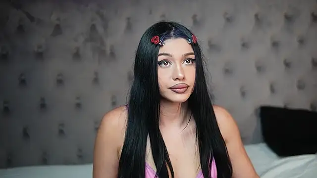 Snapshot of GiuliaSya chatting on October 26, 2025, 9:26 pm GiuliaSya online show from October 26, 2025, 9:26 pm