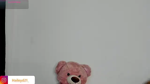 HaileyDuke online show from February 3, 2026, 10:37 pm