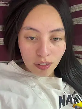 Snapshot of madissooon__ chatting on April 30, 2026, 7:04 am madissooon online show from April 30, 2026, 7:04 am