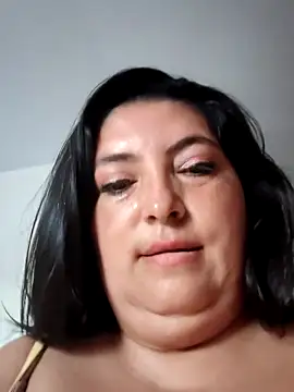 Snapshot of lina_maria99 chatting on February 7, 2026, 8:50 pm lina maria99 online show from February 7, 2026, 8:50 pm