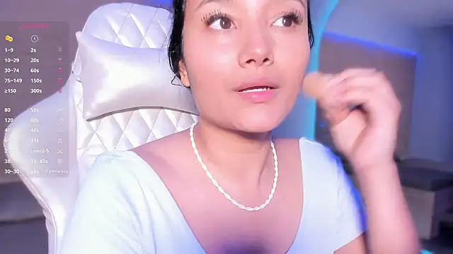 HannahMontgomery online show from February 28, 2026, 4:17 pm