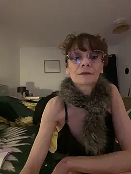 Chris06d22xh online show from March 5, 2026, 9:00 pm