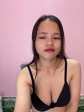 Snapshot of Hana-44 chatting on November 16, 2025, 6:18 am Hana-44 online show from November 16, 2025, 6:18 am