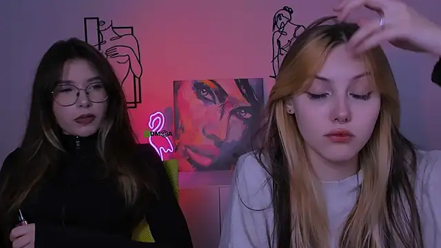 Snapshot of lily_morty chatting on October 2, 2025, 7:06 pm lily morty online show from October 2, 2025, 7:06 pm