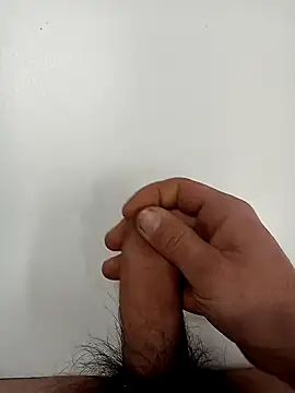 Snapshot of piciupiciu94 chatting on February 16, 2026, 2:27 pm piciupiciu94 online show from February 16, 2026, 2:27 pm