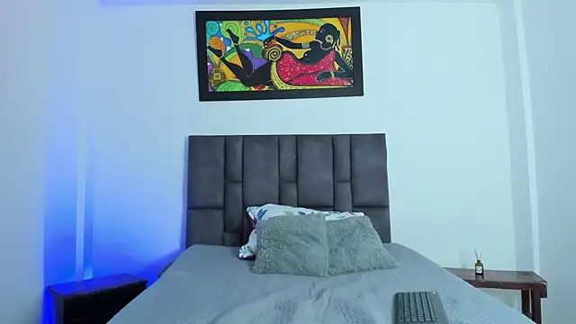 Snapshot of wyatt_3 chatting on November 17, 2025, 12:31 pm wyatt 3 online show from November 17, 2025, 12:31 pm