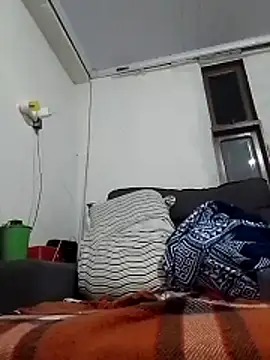 PatyPatriciaa online show from April 14, 2026, 2:38 am