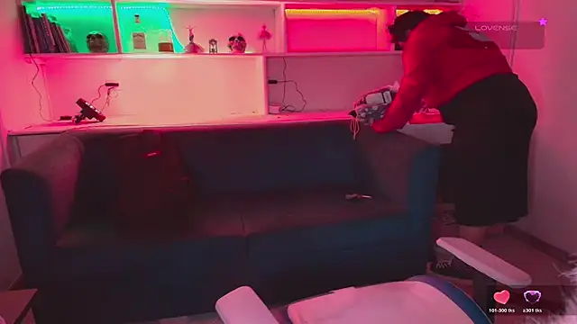 Snapshot of Melissa_Adamsx chatting on November 1, 2025, 11:37 am Melissa Adamsx online show from November 1, 2025, 11:37 am