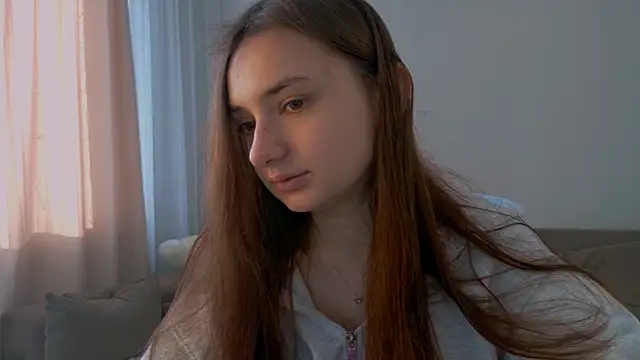 Lelia Vibe online show from May 6, 2026, 3:32 am