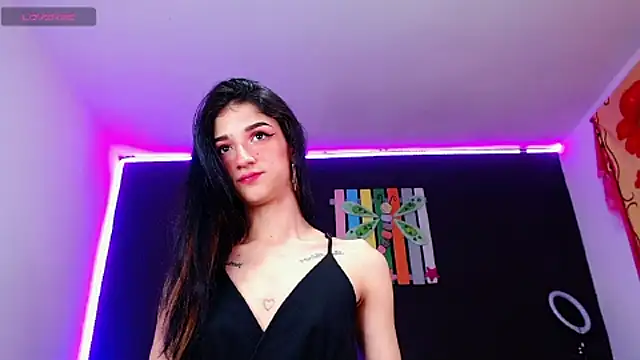ingrid zese  online show from October 18, 2025, 6:54 pm